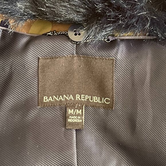 Banana Republic Camo Floral Peacoat - Picture 4 of 4